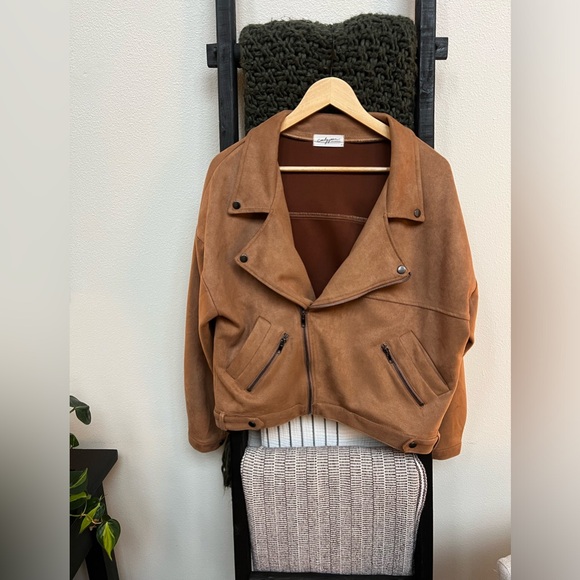 Carly Jean Los Angeles Brennan Jacket, Camel Large - Picture 2 of 6